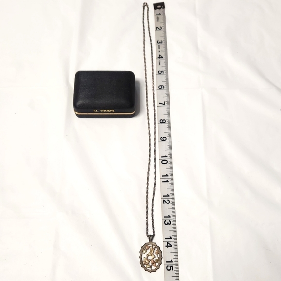 Vintage F.L. Thorpe Black Hills Gold Hummingbird Necklace - Picture 4 of 5